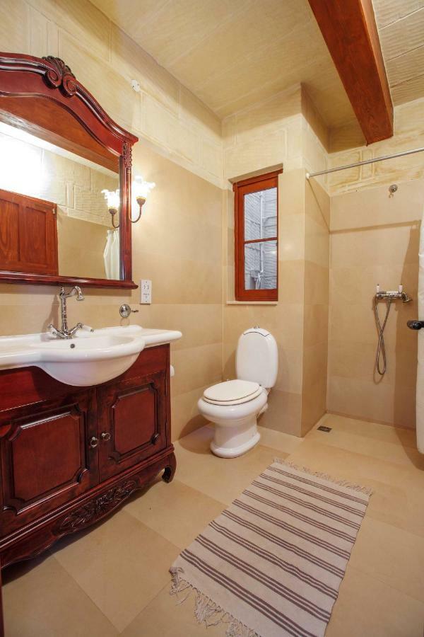 Il-Palma Holiday Farmhouse With Sunny Private Pool In Island Of Gozo Gharb  Bagian luar foto
