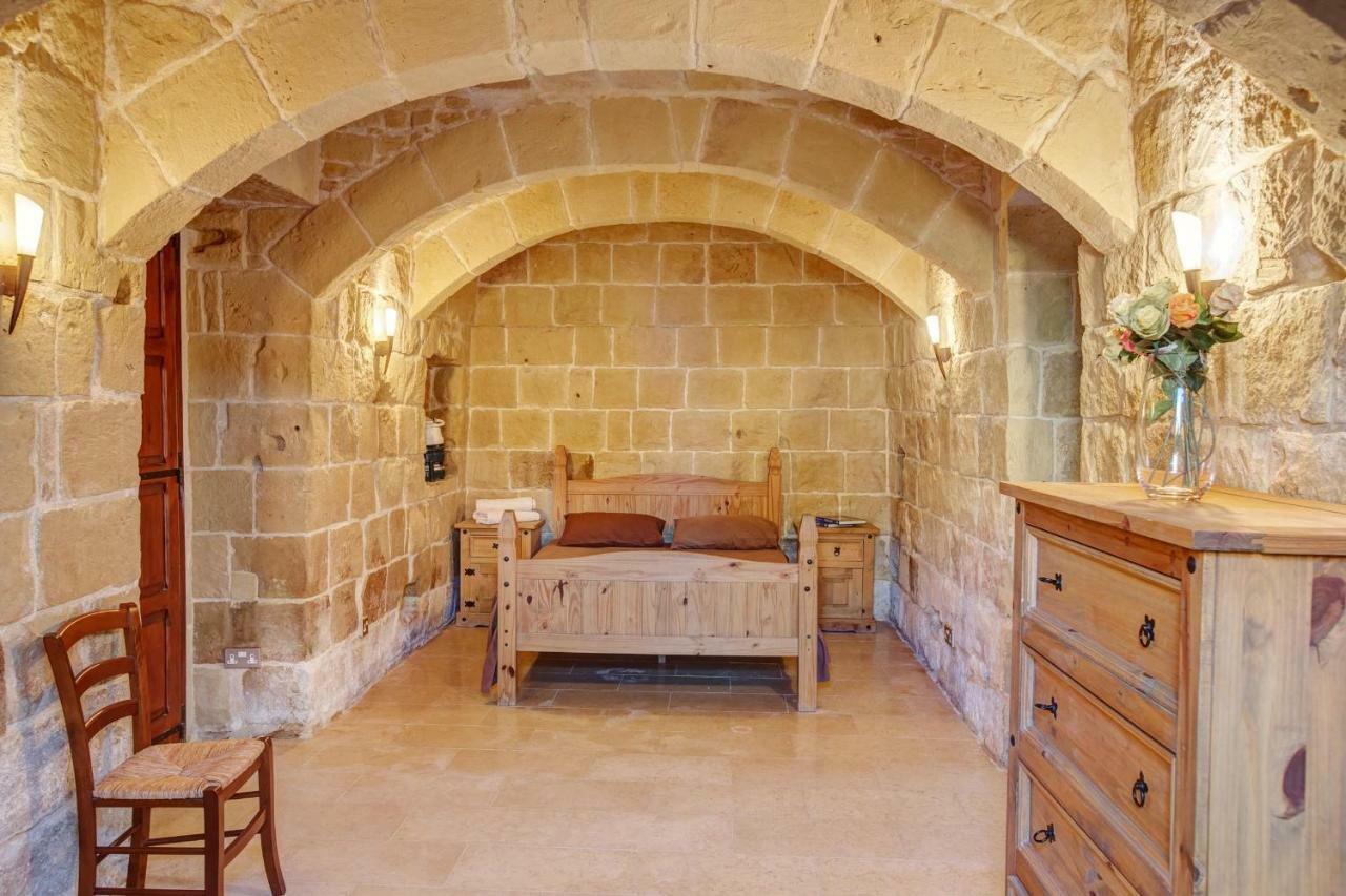 Il-Palma Holiday Farmhouse With Sunny Private Pool In Island Of Gozo Gharb  Bagian luar foto